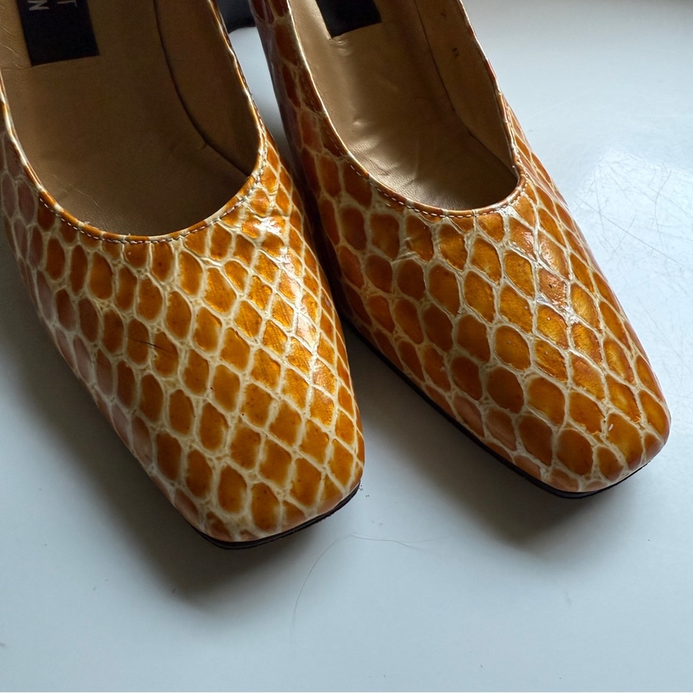 Stuart Weitzman Orange Patterned Block Heel Pumps Square Toe Size 7 - Picture 12 of 16